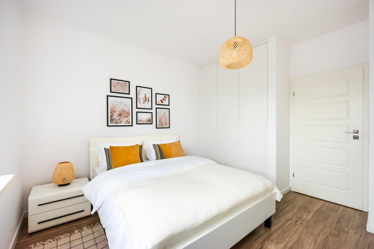 Magazynowa Exclusive Amber Apartment Варшава Екстериор снимка